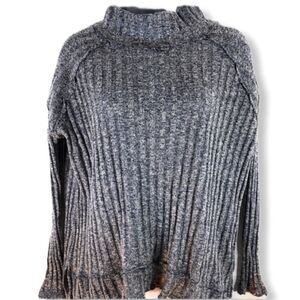 Free People‎ Lightweight Sweater
